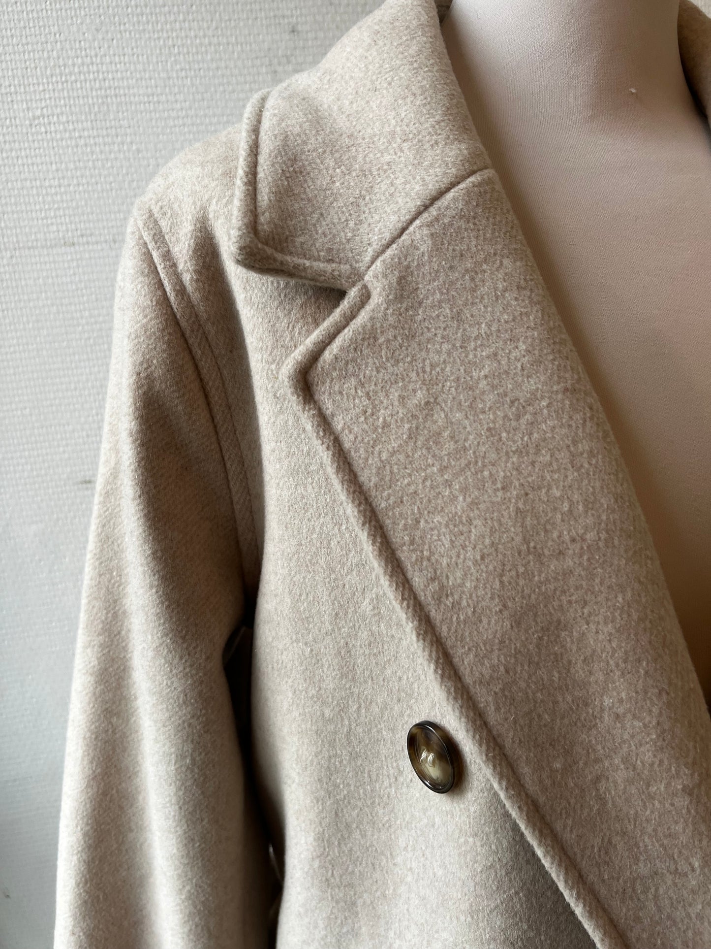 Manteau long en laine beige