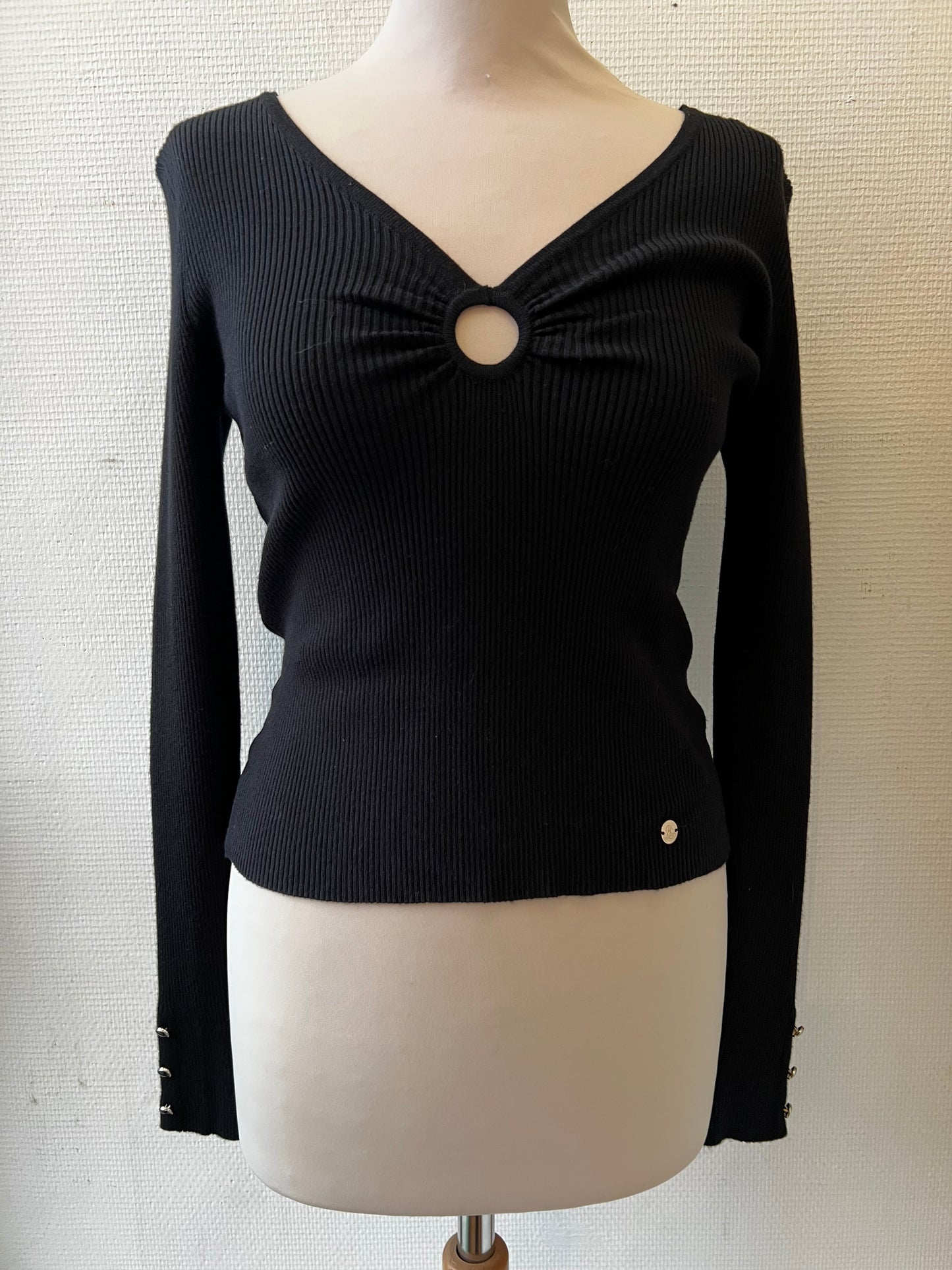 Pull fin noir